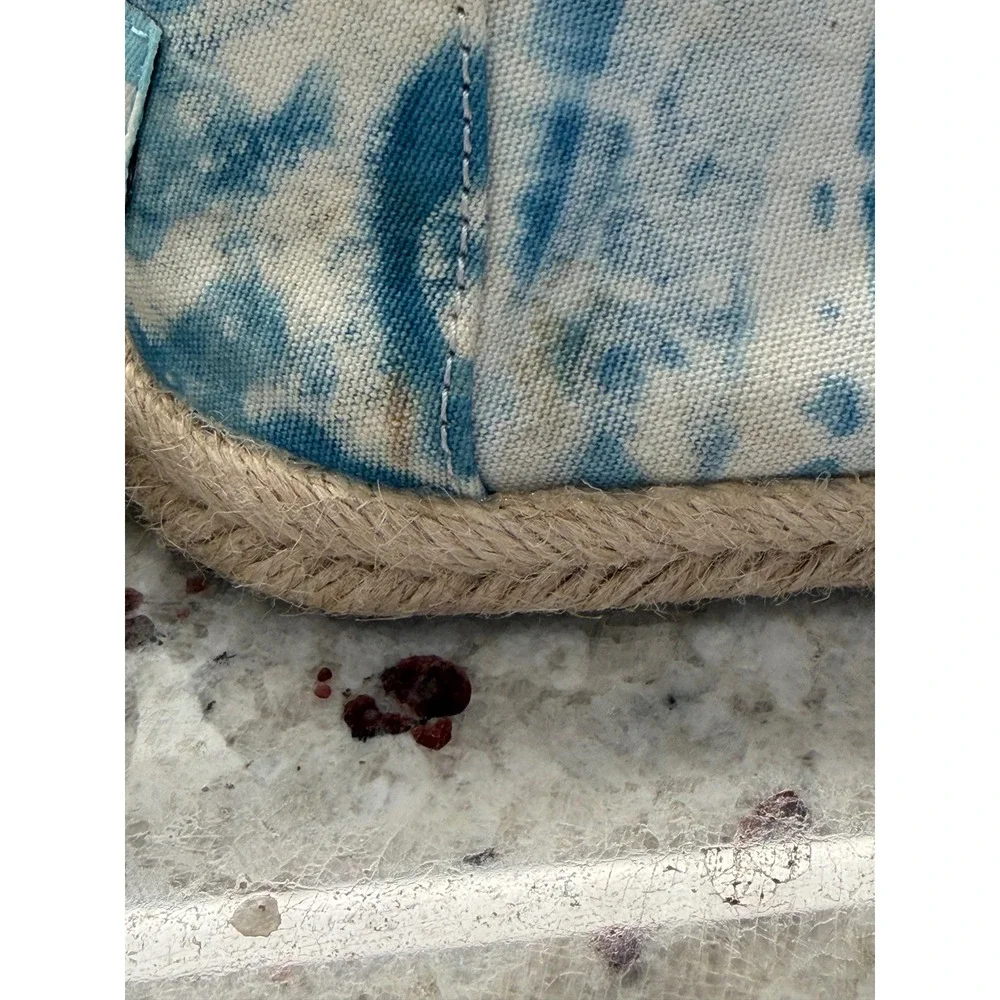 TOMS Tie Dye Espadrille Flats Blue White‎ W7.5